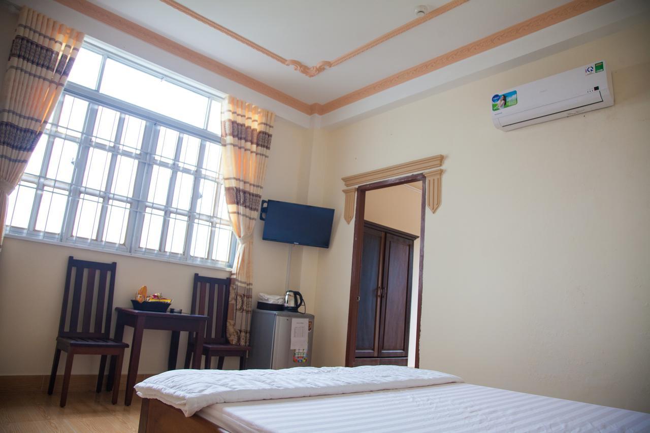 Dream Palace Hotel Ho Chi Minh City Exterior photo
